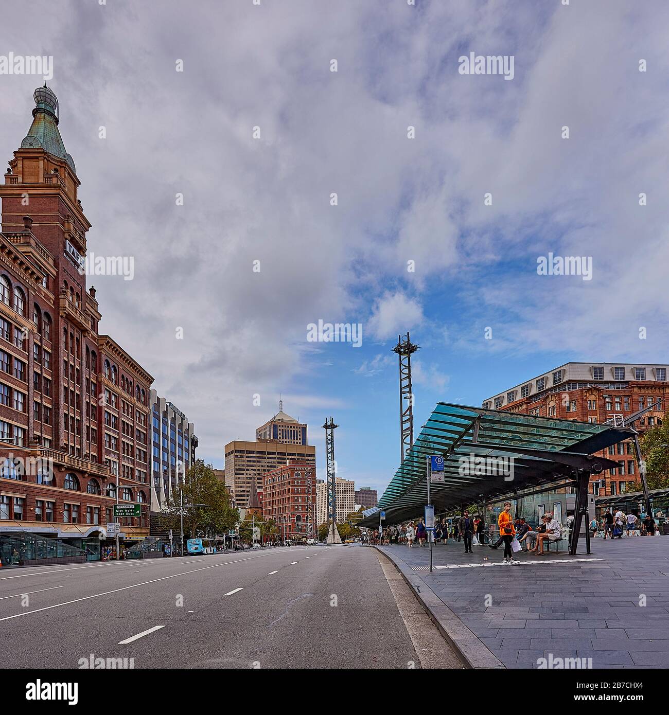 Die George Street in Sydney ist die älteste Straße Australiens. Es begann als ein Track vom Ort der Siedlung von Kapitän Arthur Phillip an dem, was n ist Stockfoto