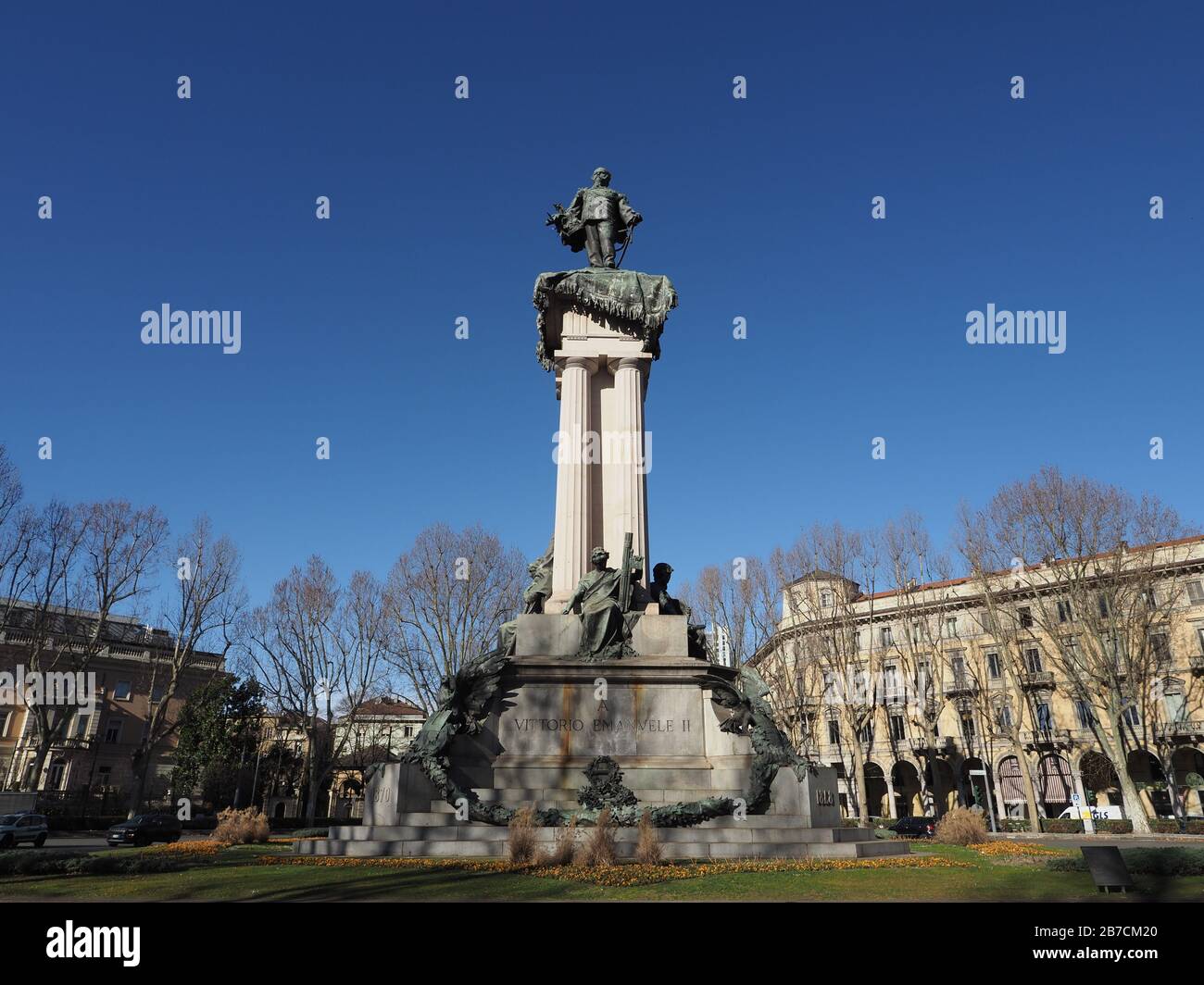 Turin, ITALIEN - CIRCA FEBRUAR 2020: Denkmal des Königs Vittorio Emmanuele II Stockfoto