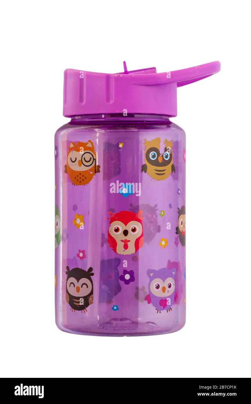 Gut gebrauchte Babytrinkflasche Eulendesign BPA frei isoliert auf weißem Hintergrund Stockfoto