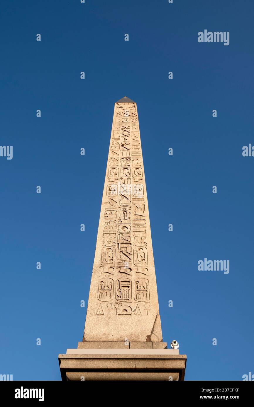 Der altägyptische Obelisk Luxor Obelisk an der Place de la Concorde, Paris, Frankreich, Europa Stockfoto