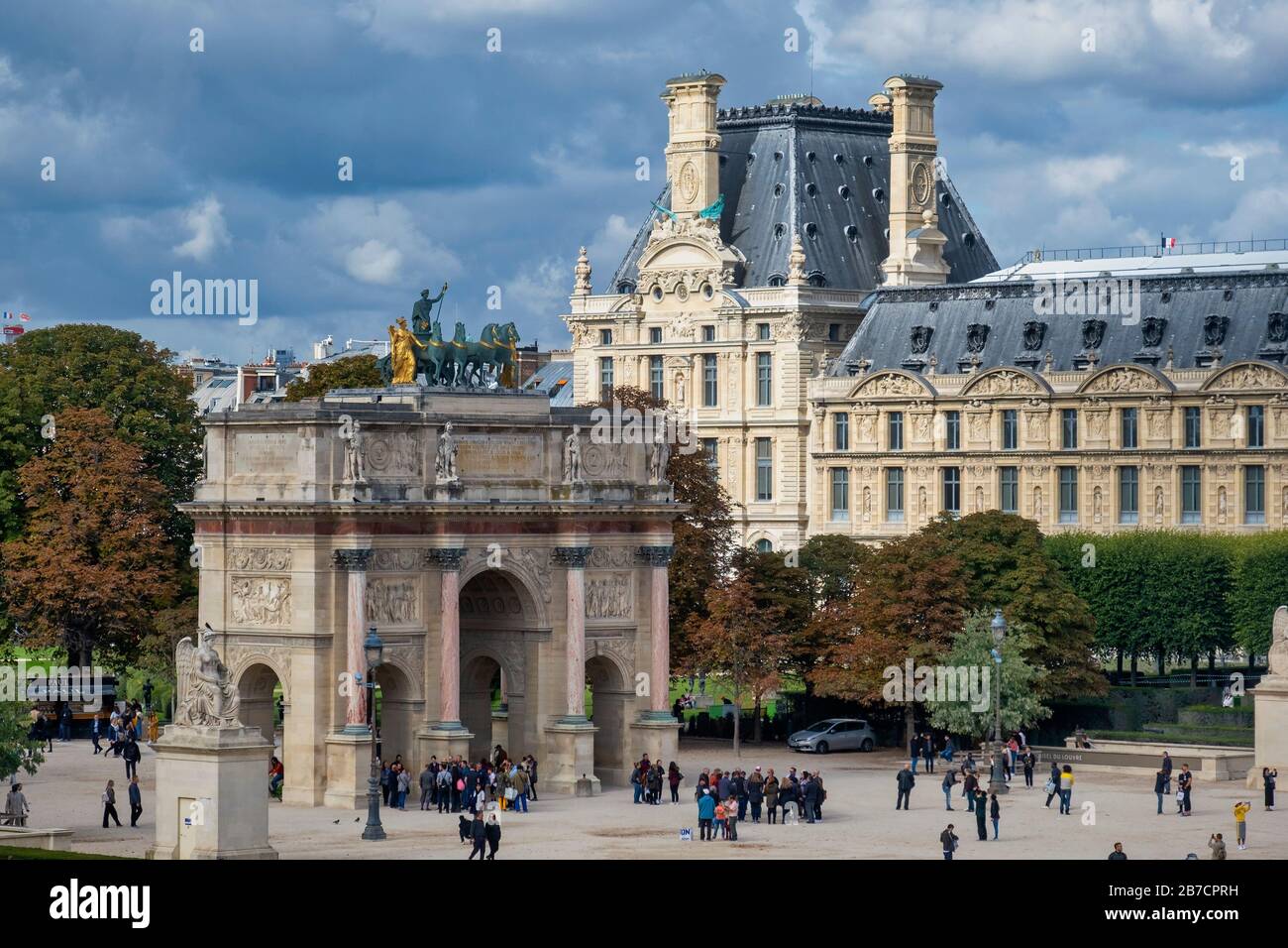 Arc de Triomphe du Carrousel vor dem Louvre in Paris, Frankreich, Europa Stockfoto