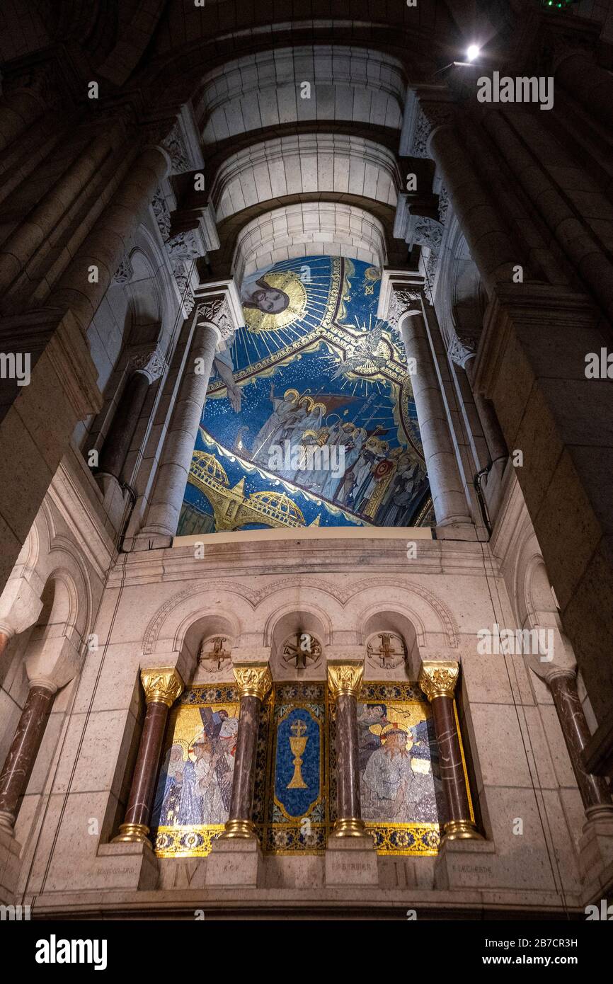 Basilique du Sacre Coeur alias Basilica of the Sacred Heart of Paris in