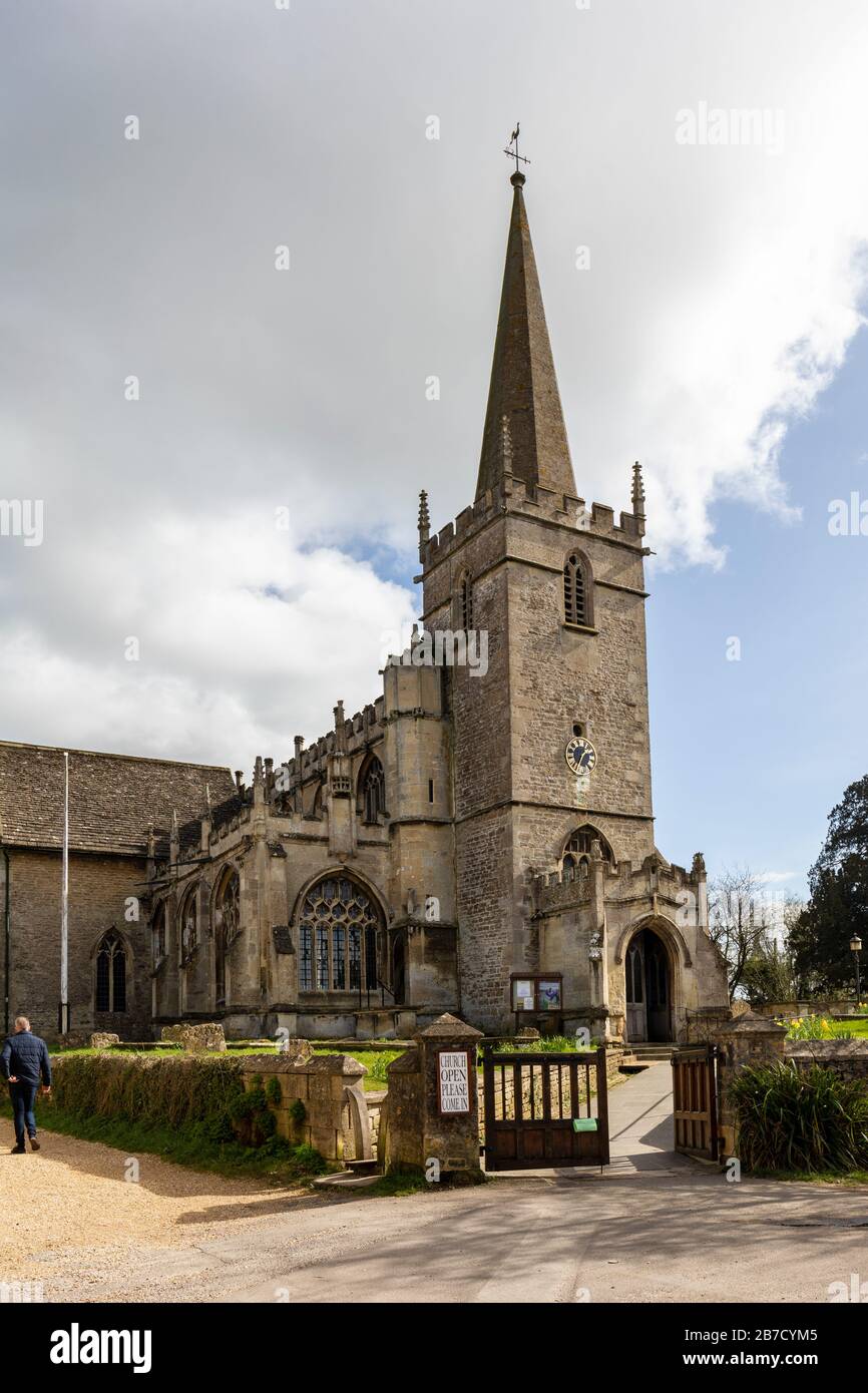 St. Cyriac Kirche im Dorf Lacock, Wiltshire, England, Großbritannien Stockfoto