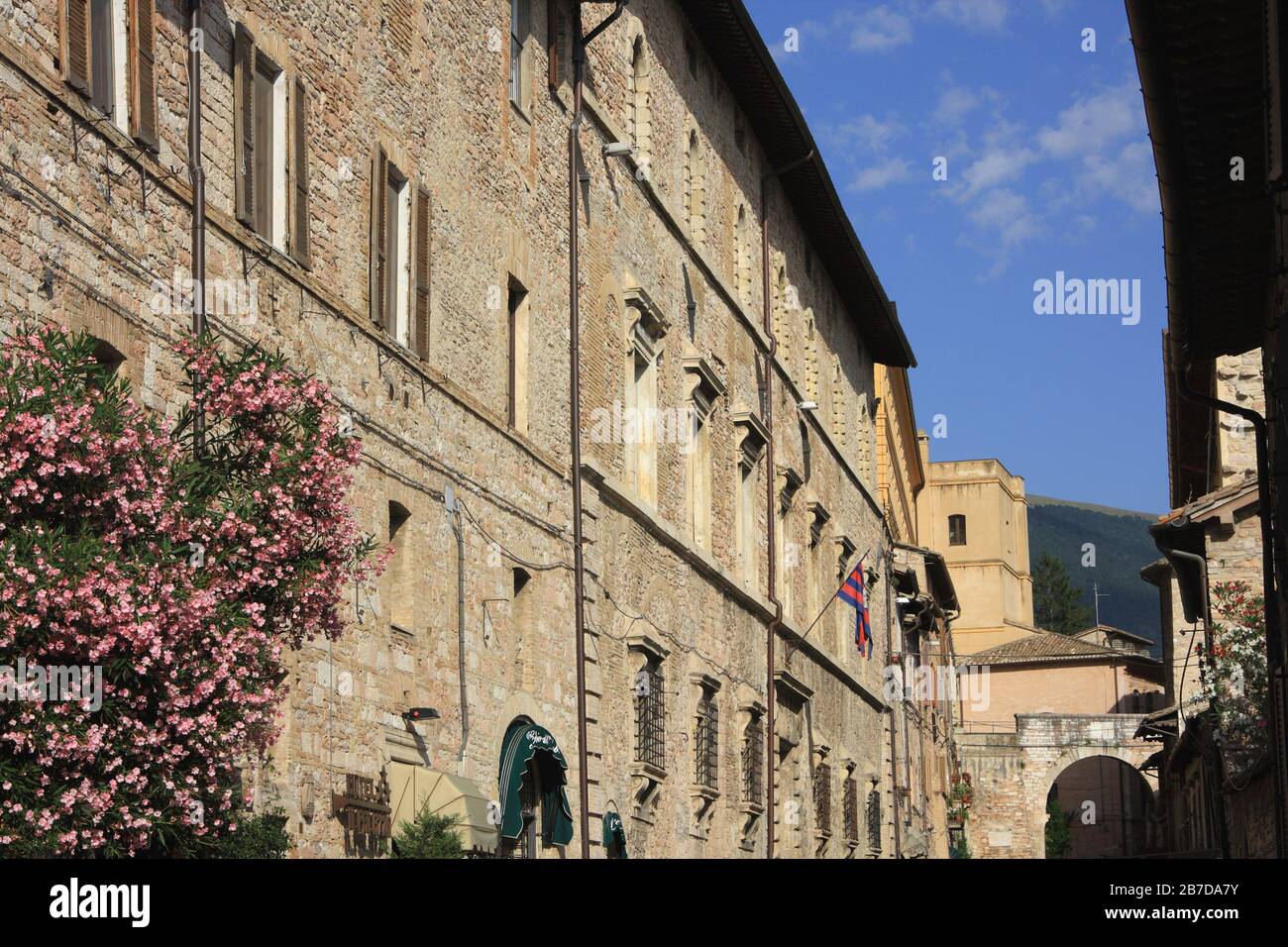 Via Frate Elia, Assisi Altstadt, Umbrien, Italien Stockfoto