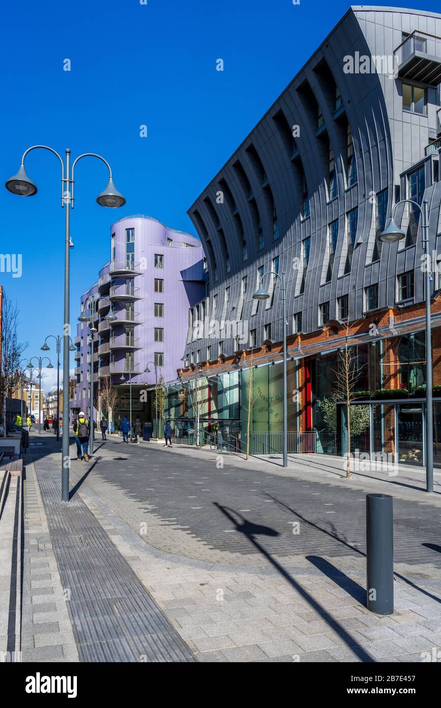 Islington Square Development an der Upper Street Islington London. 2020 fertiggestellt, Architekten Piers Gough Stockfoto