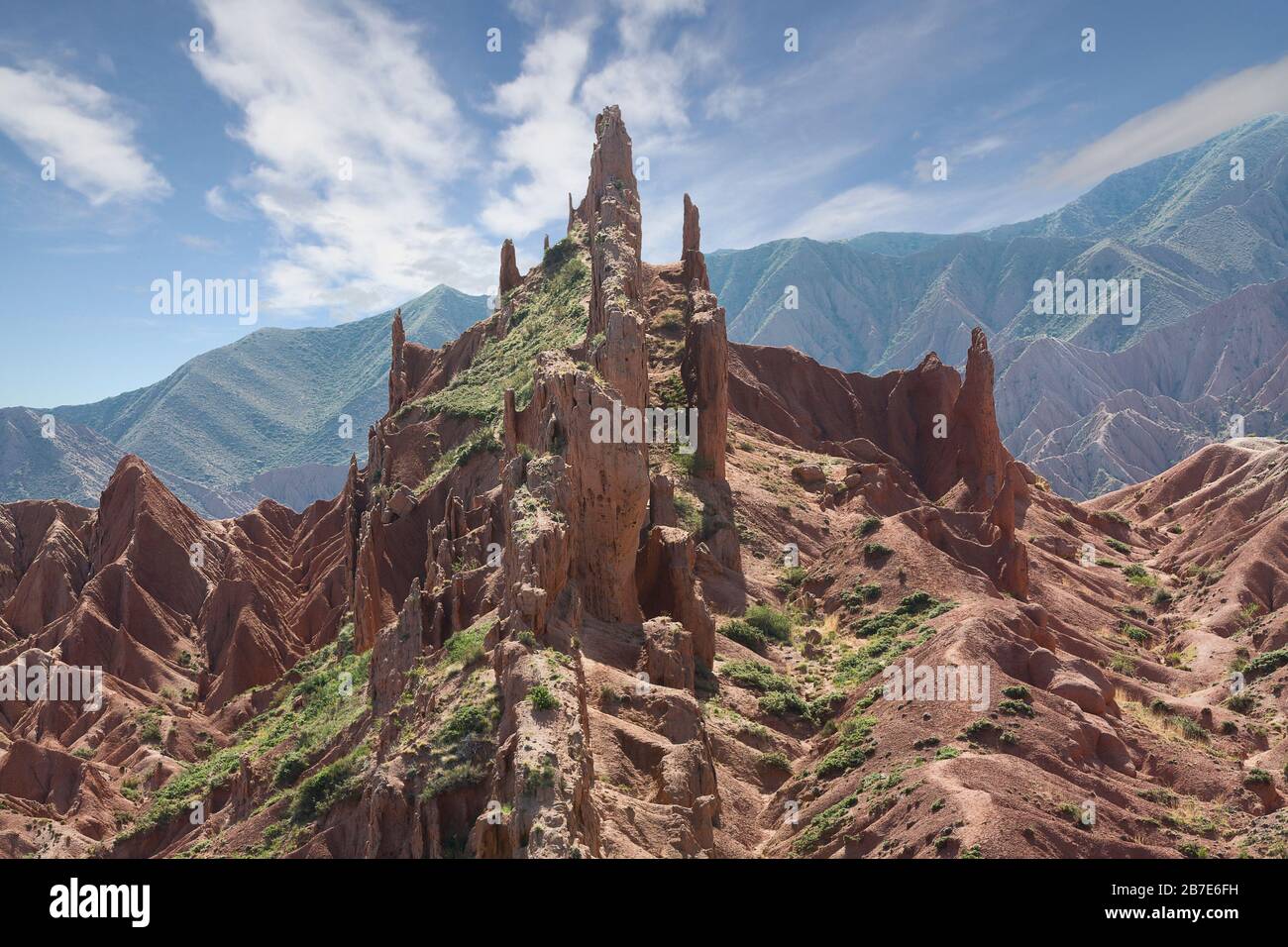 Felsformationen bekannt als Märchenschloss, in der Nähe der Stadt Kaji Say, Kirgisistan Stockfoto