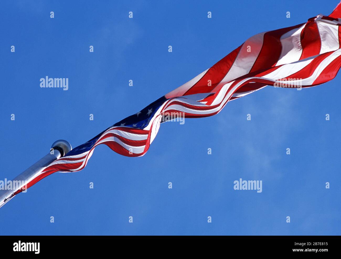 Flagge der Vereinigten Staaten in Wind Stockfoto