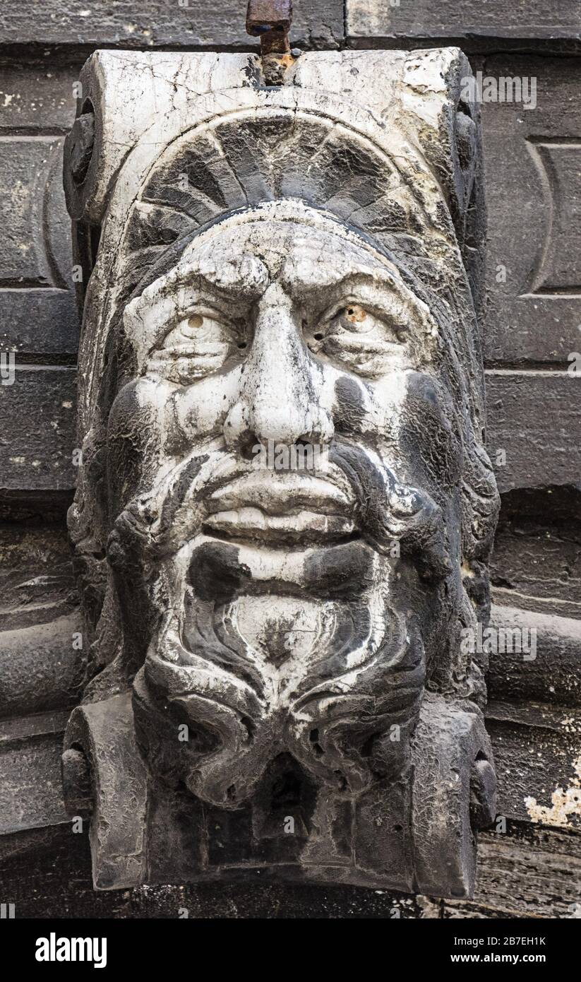 Venedig, Italien - 17. MAI 2019: BAS-Entlastung eines männlichen Gesichts mit Bart an der Wand Stockfoto