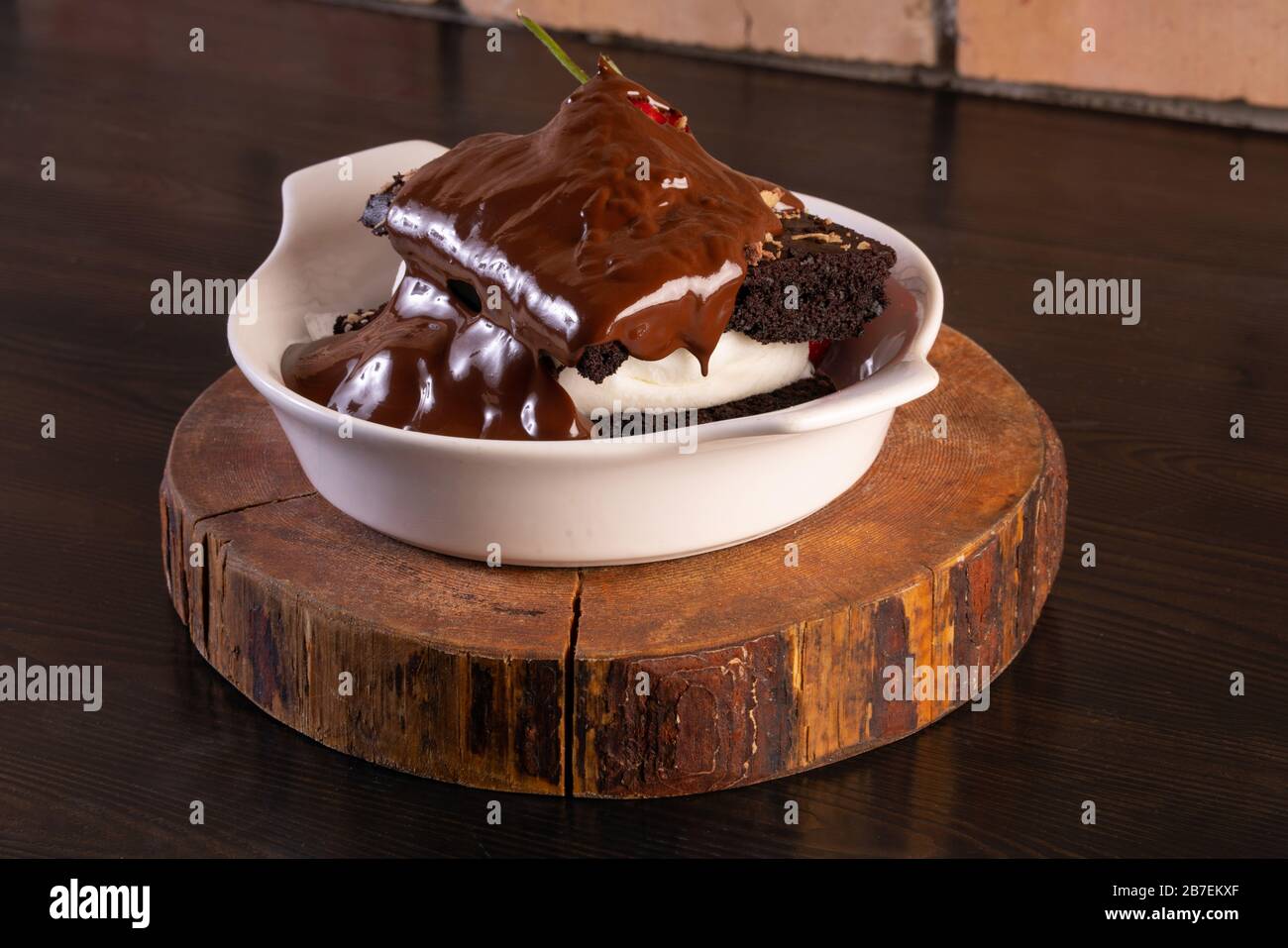 Strömender heißer Schuck auf Brownies Stock-Foto Stockfoto