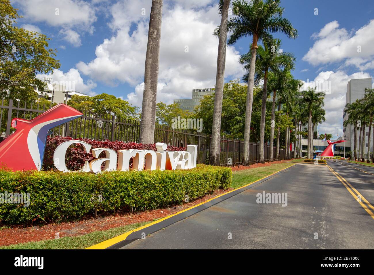 Carnival Cruise Lines in Miami Florida. Carnival Corporation, umfasst die Schwesterlinien Princess Cruises, Holland America Line und Cunard Stockfoto