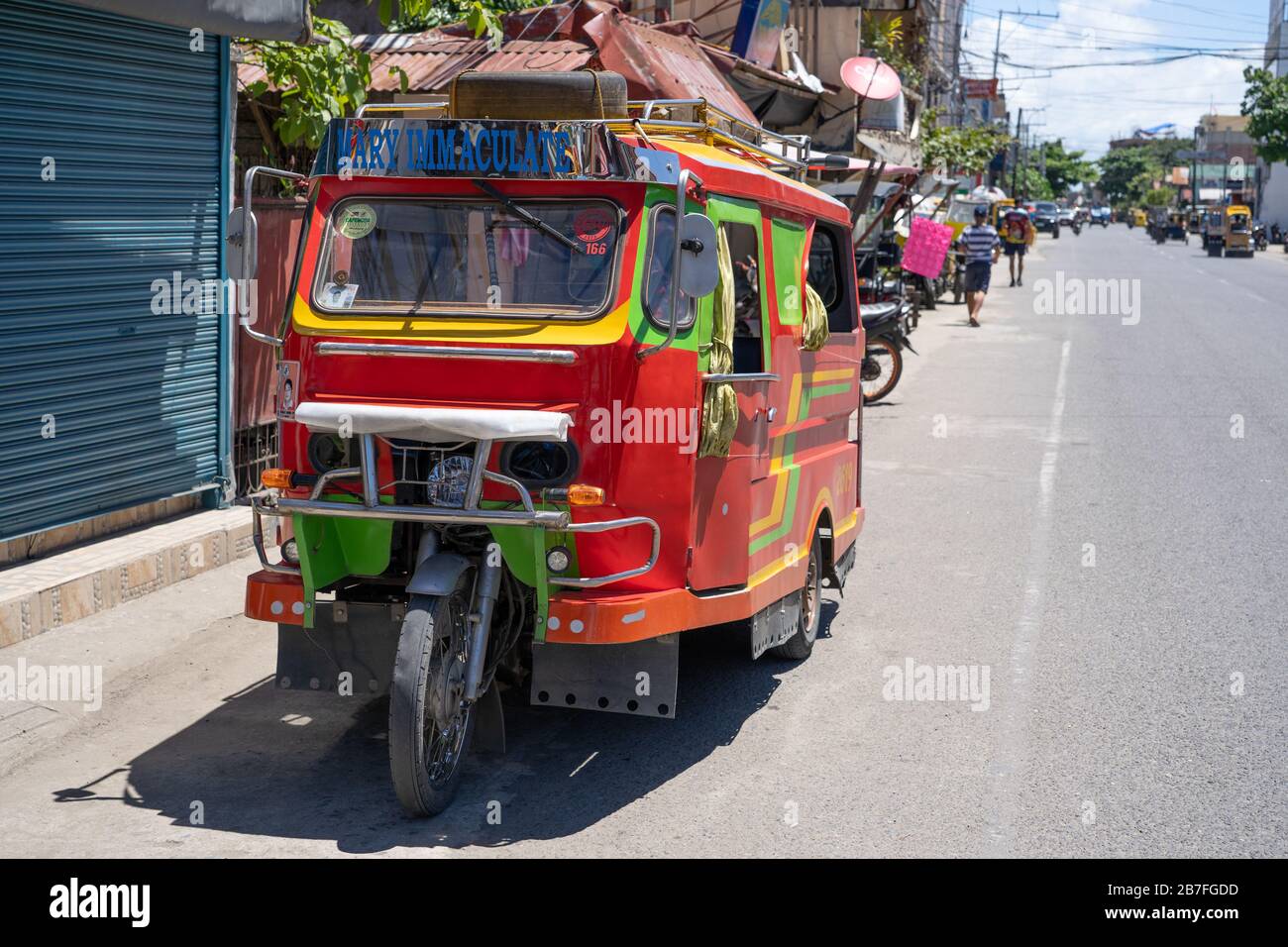 Traditionelle Kleinradfahrzeuge für den öffentlichen Personennahverkehr, die auf den Philippinen eingesetzt werden.die Stile können in verschiedenen Provinzen variieren Stockfoto