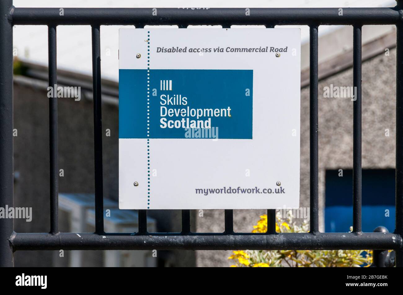Unterzeichnen Sie für Skills Development Scotland, Schottlands Karriereservice. In Lerwick, Shetland. Stockfoto