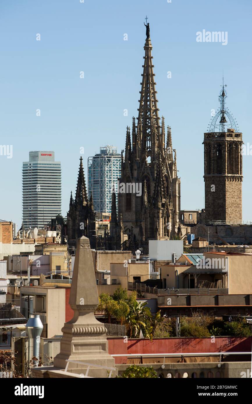 Kathedrale im Gotischen Stil - Catedral de la Santa Creu i Santa Eulàlia. Barcelona, Katalonien. Spanien Stockfoto