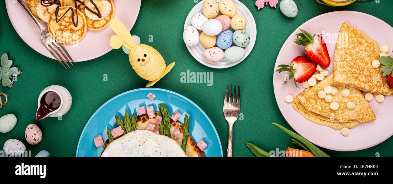 Osterfrühstückwohnung lag Stockfoto
