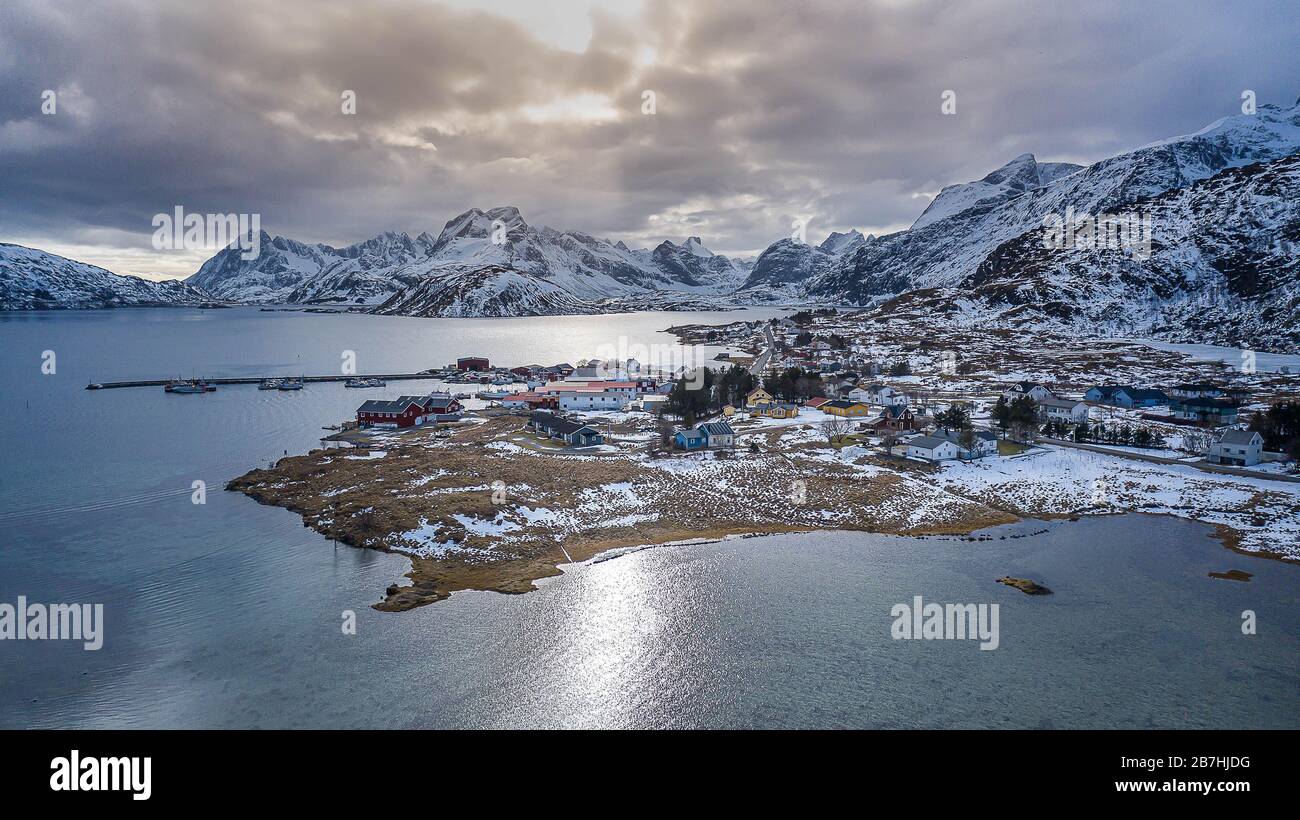 Die beste Landschaft im Winter von Lofoten, Norwegen.Luftfotohraphy. Stockfoto