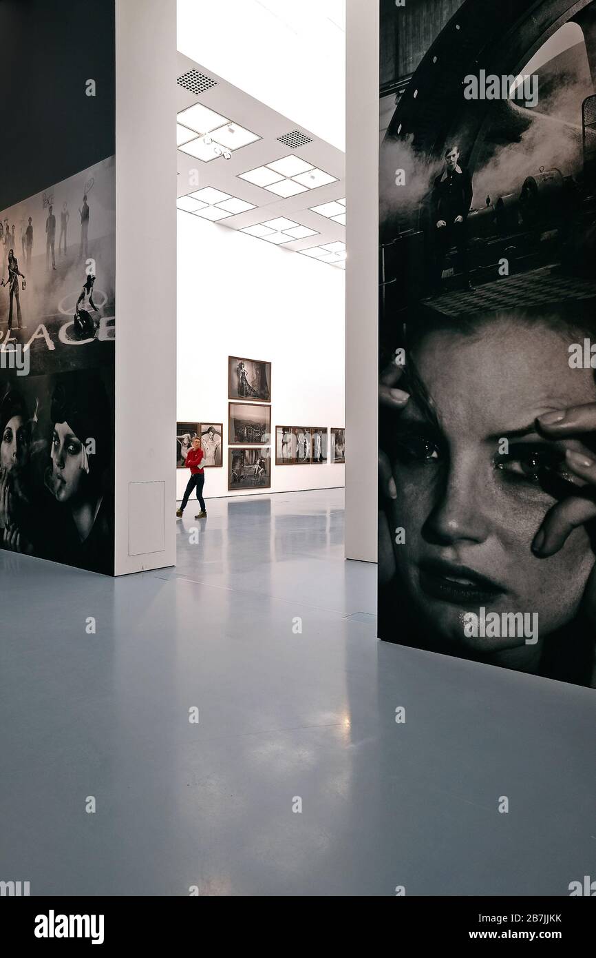 Ausstellung "Untold Stories" des Fotografen Peter Lindbergh im Kunstpalast Düsseldorf. Stockfoto