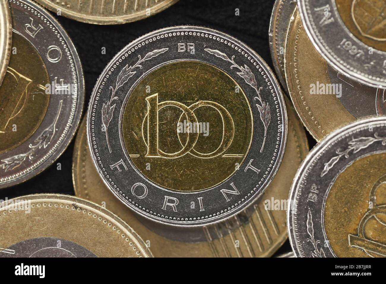 Viele Münzen 100 Ungarische Forint Stockfoto