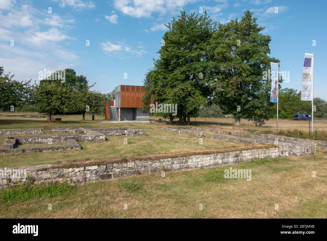 Reste der römischen Festung Abusina-Eining, Eining bei Abensberg, Bayern, Deutschland. Stockfoto