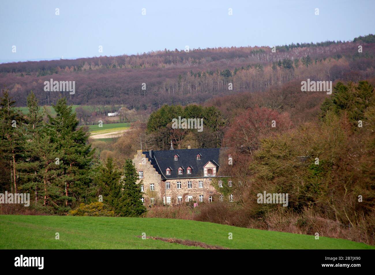 Ehemalige Zisterzierinnenpartei Schweinheim im Steinbachtal, heute Tagungsstätte, Euskirchen, Nordrhein-Westfalen, Deutschland Stockfoto