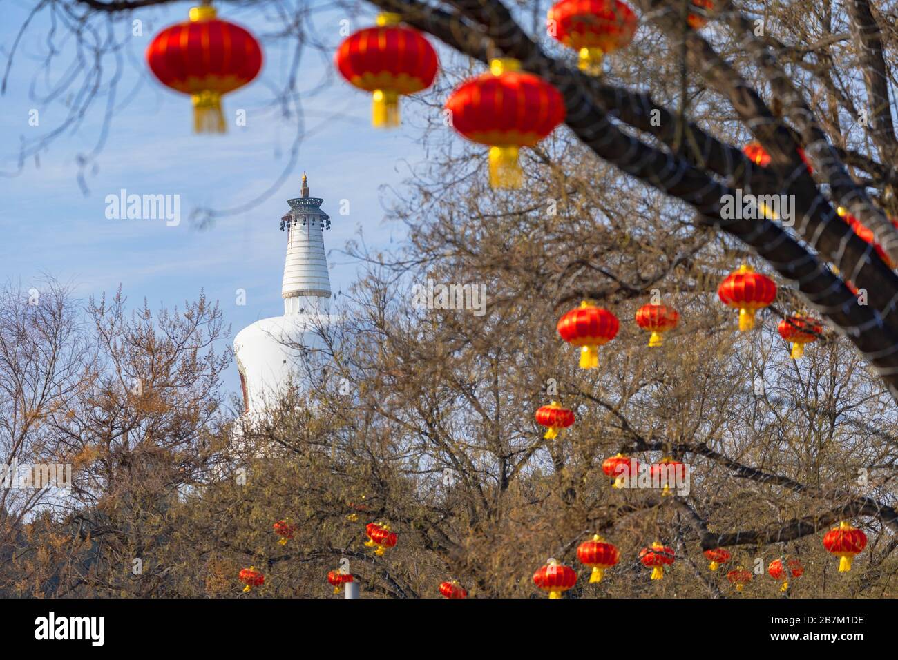 White Dagoba im Beihai Park, Peking, China Stockfoto