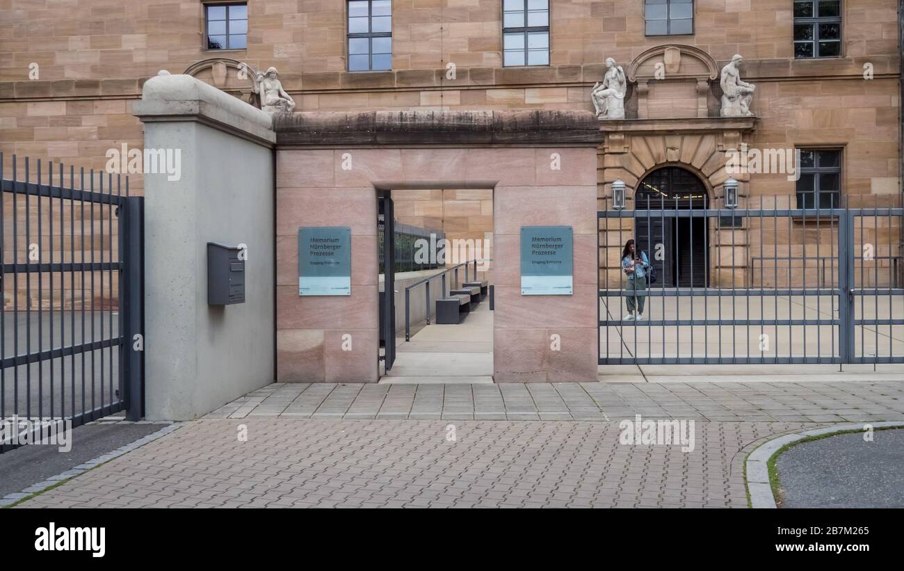 Nürnberg 2019. Eintritt in die Memorium-Nürnberg-Prozesse. Viele Jahre nach dem Prozess wurde das gesamte Bauwerk in ein Museum umgewandelt. August 2019 i. Stockfoto