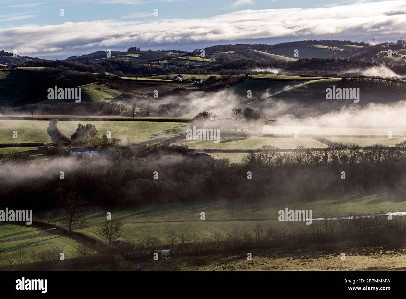 Der Fluss Teign ist eine beeindruckende Länge von 31 Meilen und schlängelt sich von Dartmoor zum Meer bei Teignmouth in einem rückwärts gelegenen Fluss von S. South Devon Stockfoto