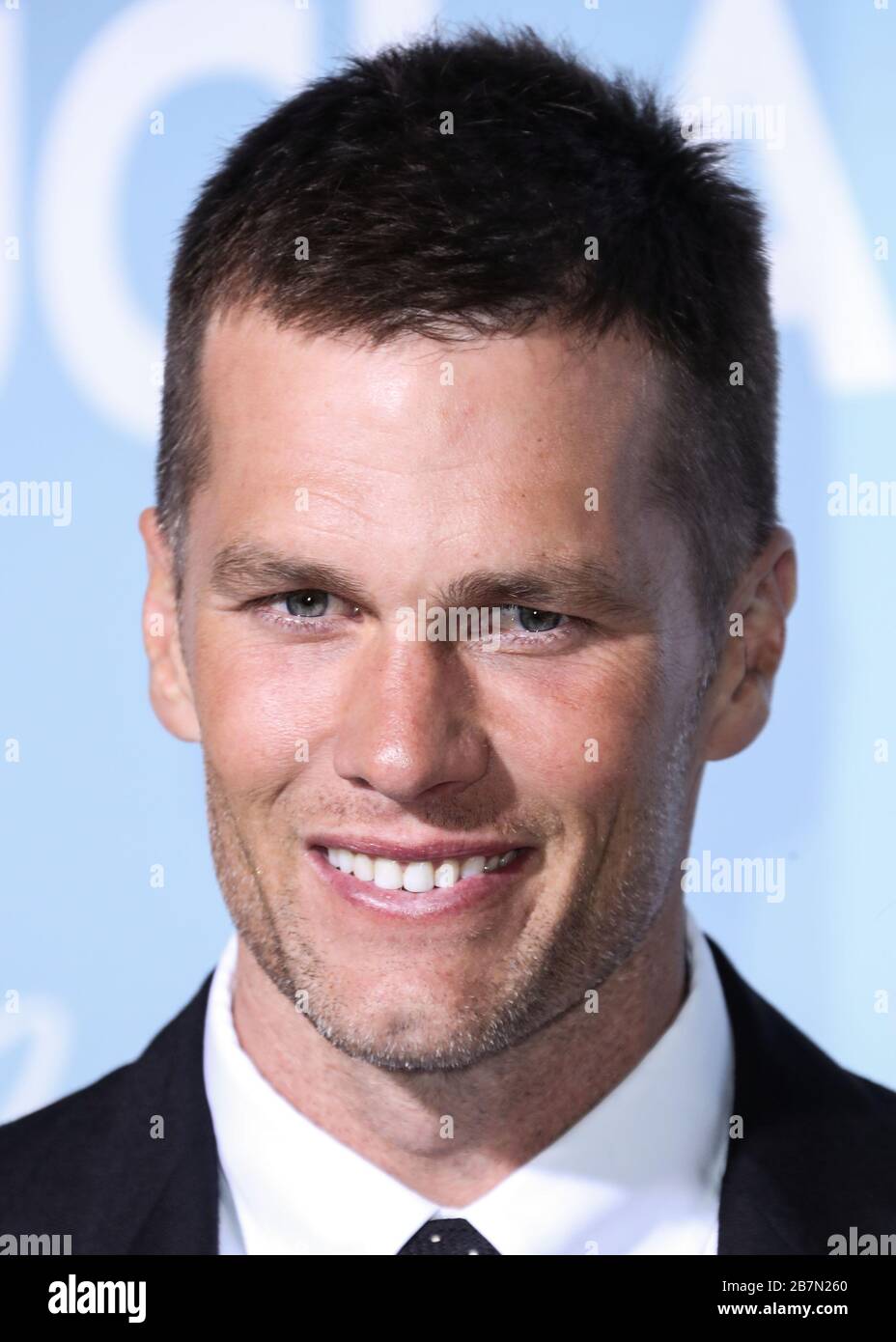 (AKTE) Tom Brady kündigt an, dass er die New England Patriots verlässt. American Football Quarterback Tom Brady kündigte Dienstag, 17. März 2020 an, dass er die New England Patriots verlassen und seine NFL-Karriere "woanders" in der nächsten Saison fortsetzen wird. BEVERLY HILLS, LOS ANGELES, KALIFORNIEN, USA - 21. FEBRUAR: Fußball-Quarterback Tom Brady kommt 2019 zum Hollywood for Science Gala, das am 21. Februar 2019 in einem Privathaus in Beverly Hills, Los Angeles, Kalifornien, USA veranstaltet wird. (Foto von Xavier Collin/Image Press Agency) Stockfoto