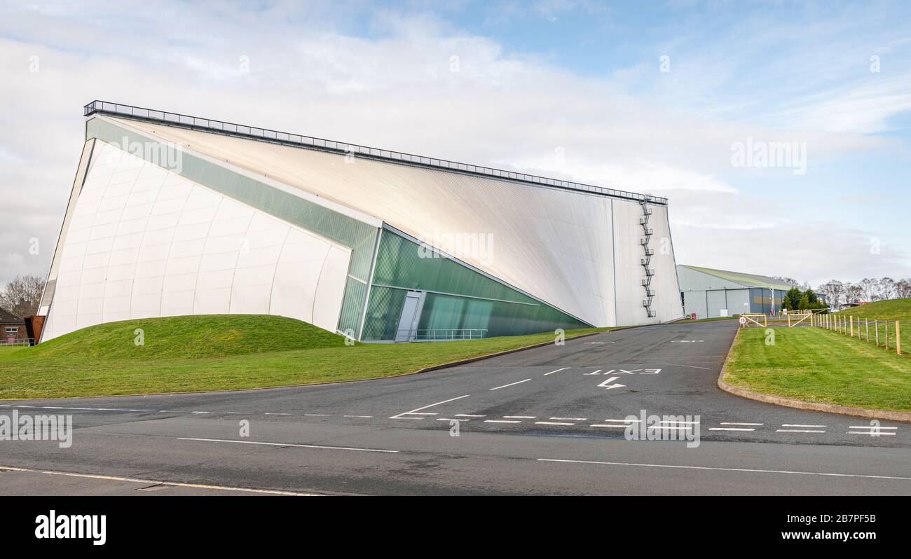 Hanger 4 im RAF Museum, Cosford, England Stockfoto