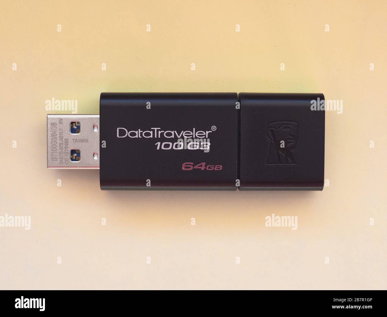 LOS ANGELES, USA - CIRCA FEBRUAR 2020: Kingston USB-Flash-Laufwerk Datenspeicher Stockfoto