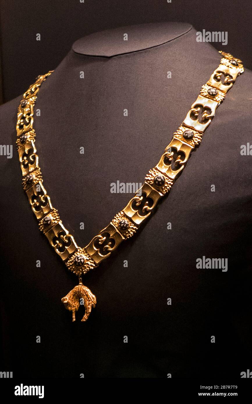 Halsband eines Ritters des Ordens vom Goldenen Vlies/ Kette eines Ritters des Ordens vom Goldenen Vlies, Burgund 1435-1465, jetzt in der Hofburg, Wien Stockfoto