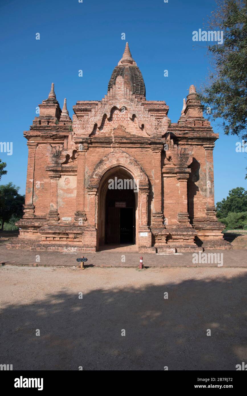 Myanmar: Bagan - Allgemeine Ansicht des Thak Yapone Tempels aus Nordosten. Stockfoto