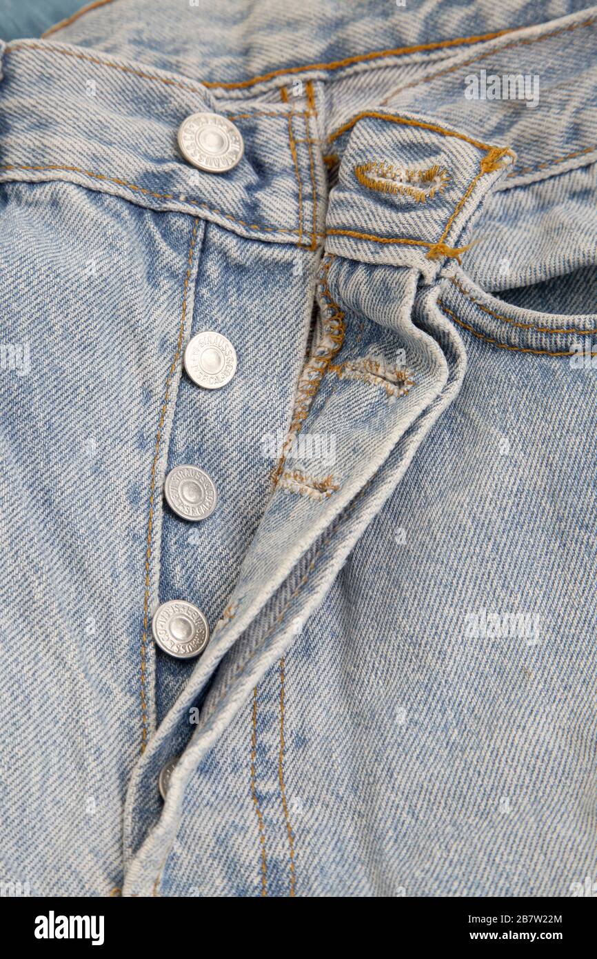 Levi Strauß Knopfs Up Jeans Stockfoto