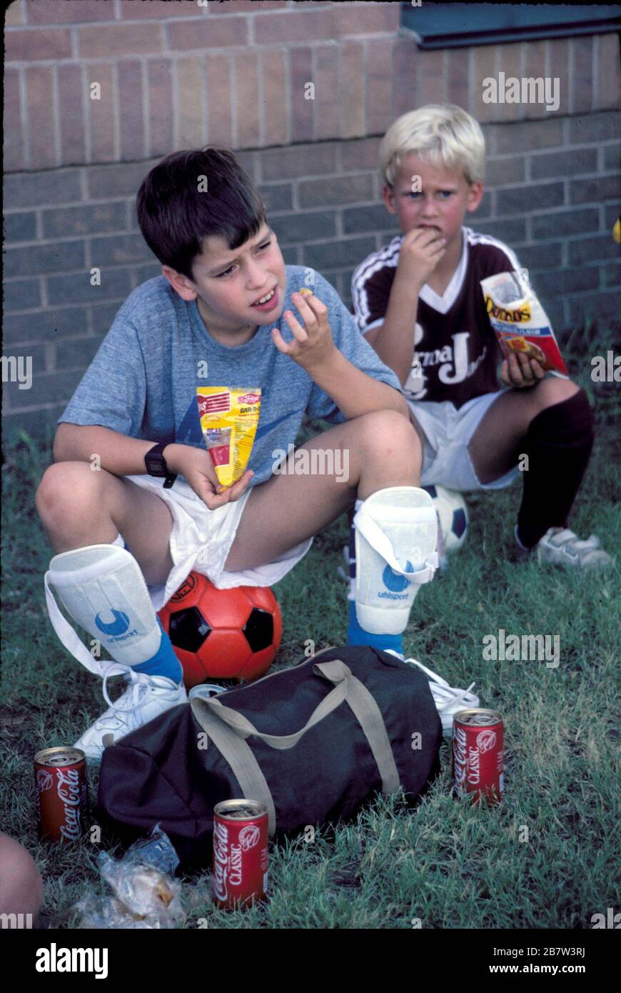 Pre teen boys -Fotos und -Bildmaterial in hoher Auflösung – Alamy