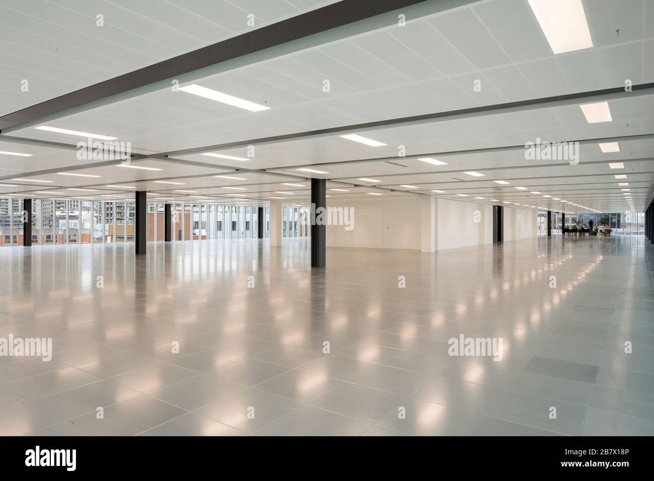 Innenbereich des Büros. Farringdon East Offices, Barbican, Großbritannien. Architekt: PLP-Architektur, 2020. Stockfoto