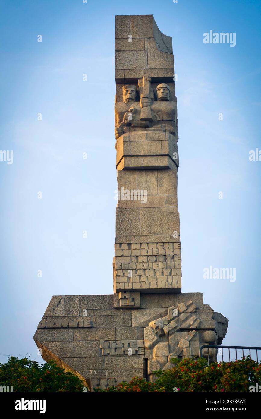 25 Meter hohes Denkmal der 1966 errichteten Küstenverteidiger, Westerplatte, Danzig, Polen, Europa Stockfoto