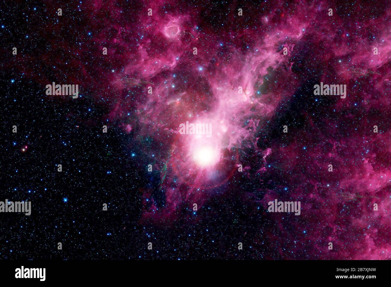 Schöner rosafarbener kosmischer Nebel im tiefen Raum. Elemente dieses Bildes wurden von der NASA eingerichtet. Stockfoto