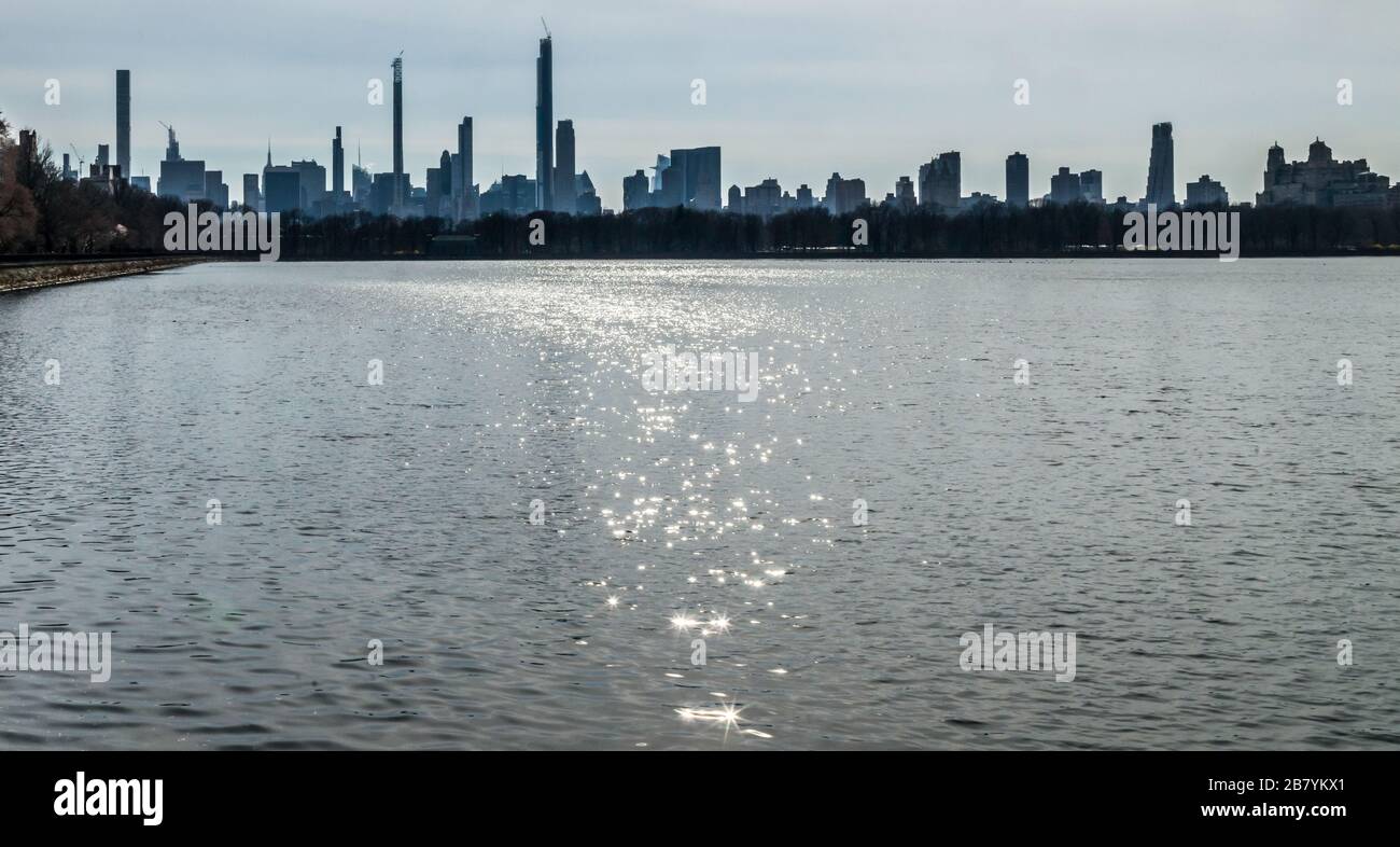 New York, USA, 18. März 2020. Central Park Reservoir in New York City. Kredit: Enrique Shore/Alamy Stock Photo Stockfoto