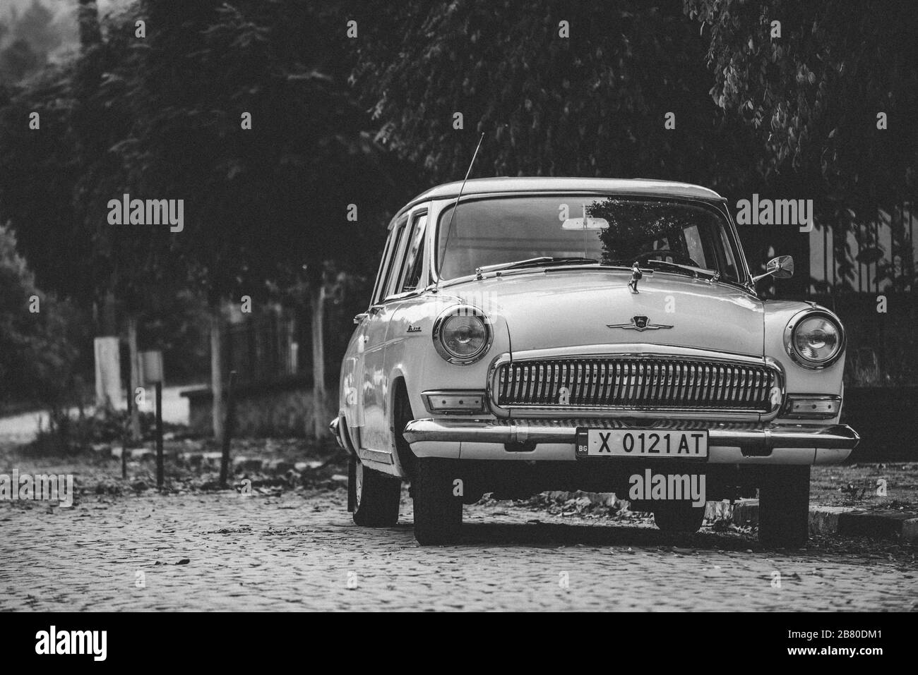 Vintage Wolga Estate GAZ 21 - 1968 - monochromes Bild des berühmten sowjetischen russischen kommunistischen Parteiführerautos Stockfoto