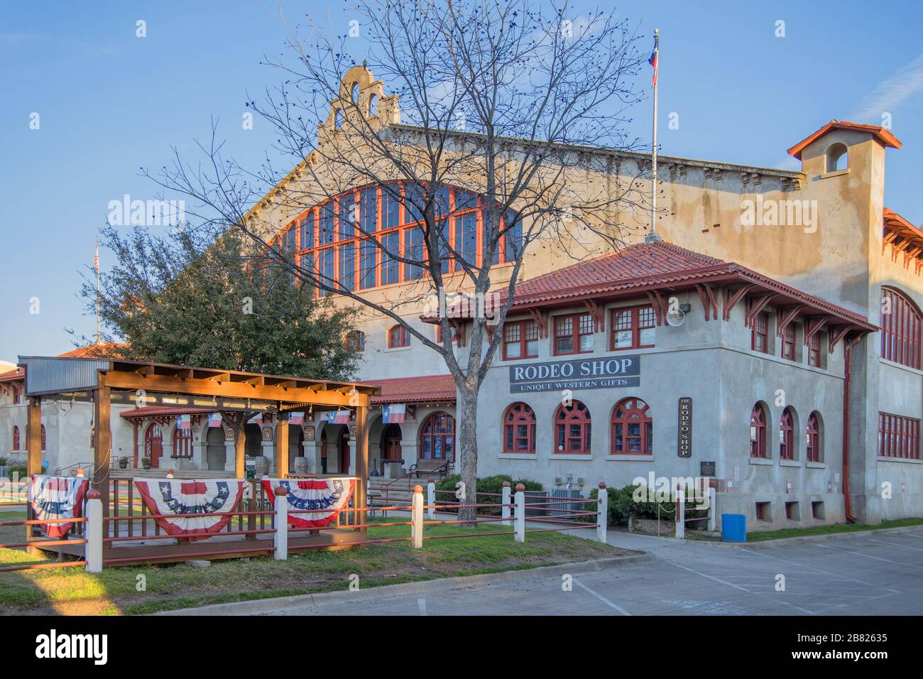 rodeo-shop außerhalb des coliseum-stadions im Stockyard-Viertel von Fort Worth Texas Stockfoto