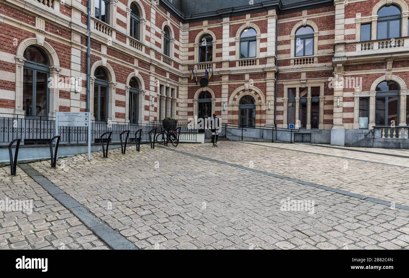 Jette, Brüssel Hauptstadt Region / Belgien - 02 14 2020: Fassade des Rathauses der Gemeinde Jette Stockfoto