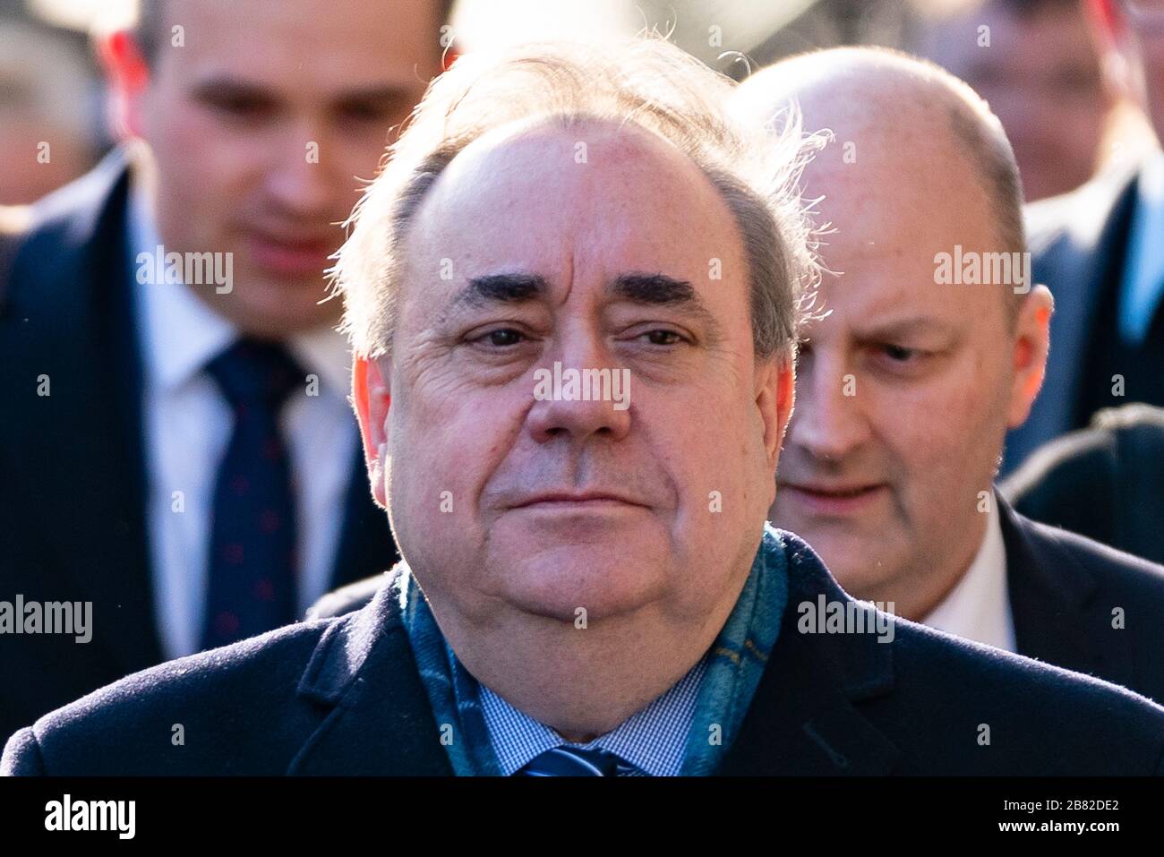 Edinburgh, Schottland, Großbritannien. März 2020. Alex Salmond verlässt am neunten Tag seines Prozesses den High Court in Edinburgh. Iain Masterton/Alamy Live News Stockfoto