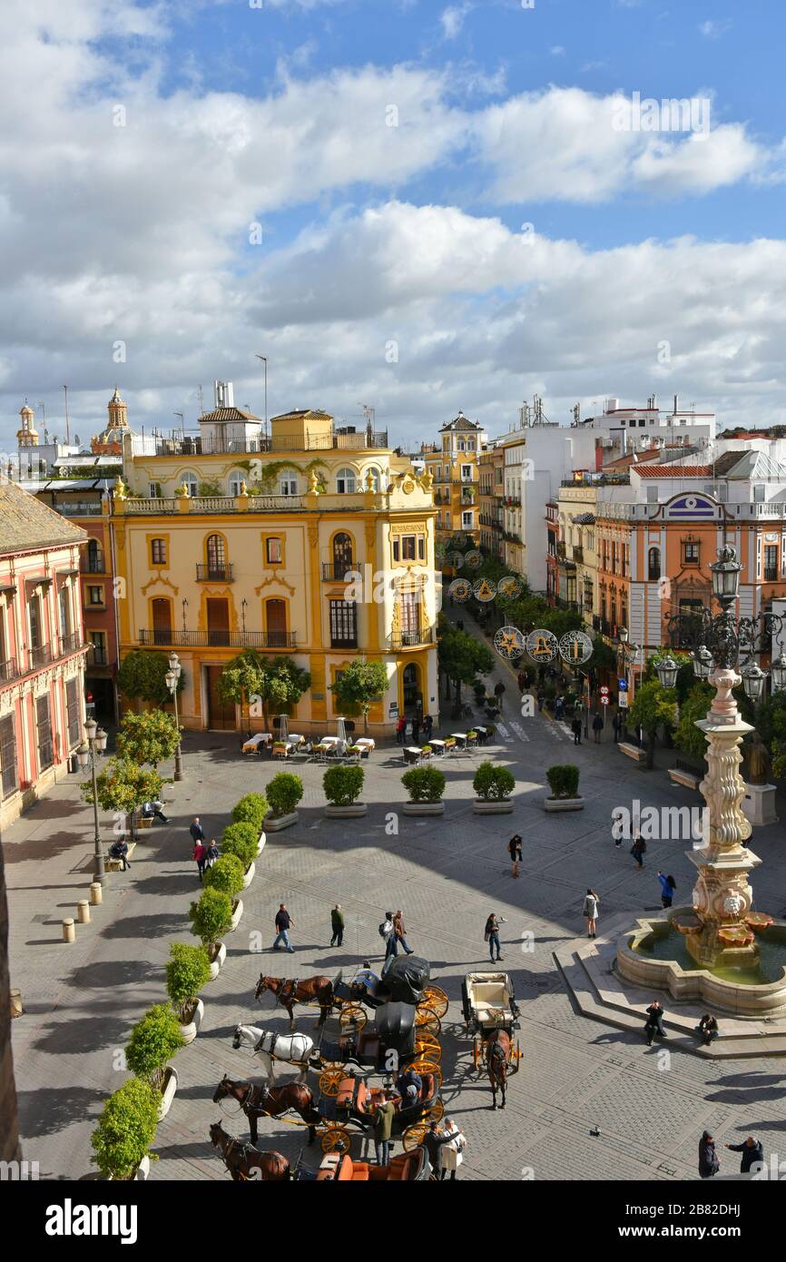 Panoramabild des historischen Zentrums von Sevilla Stockfoto