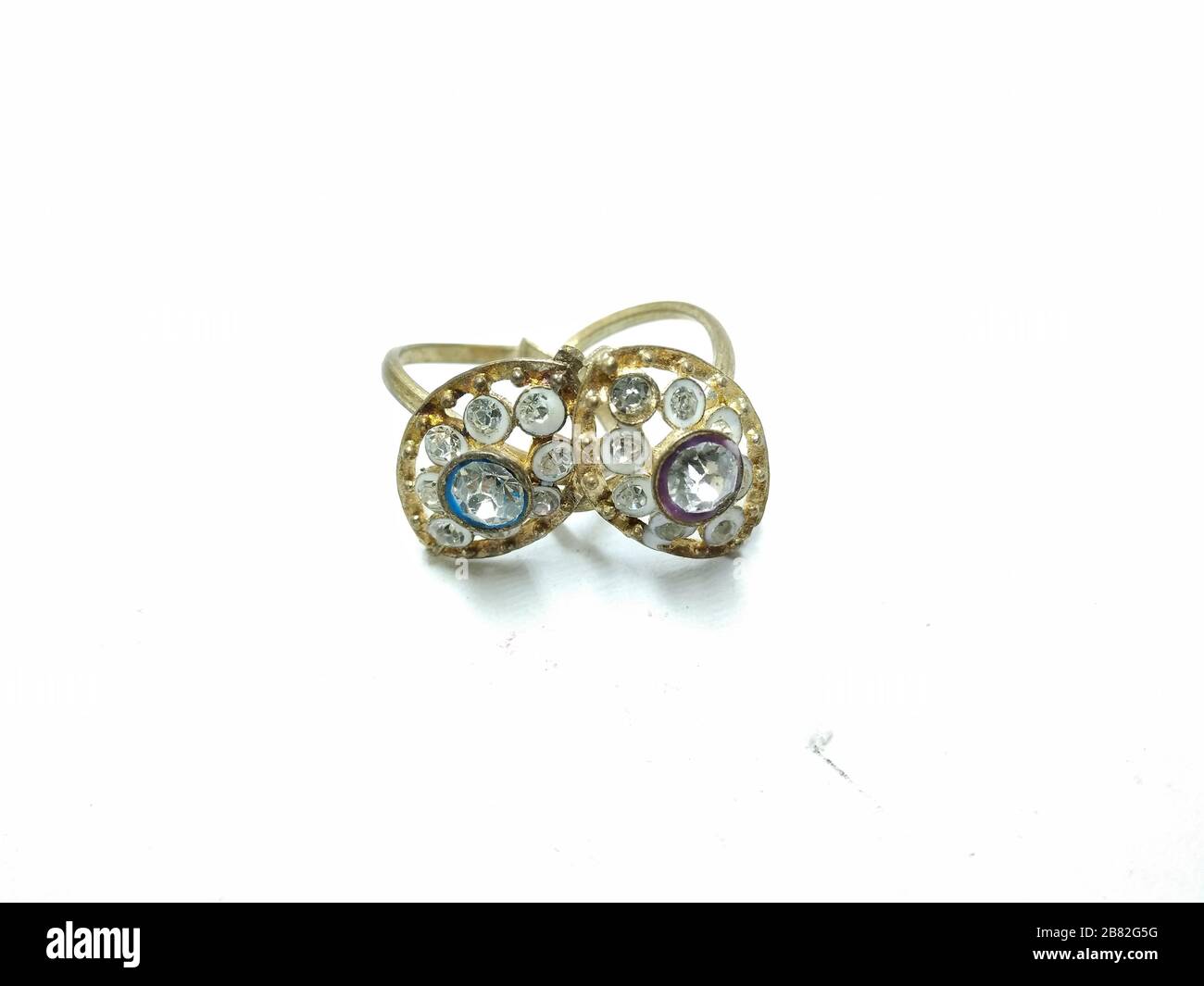 Ein Bild von Ohrringen Stockfoto