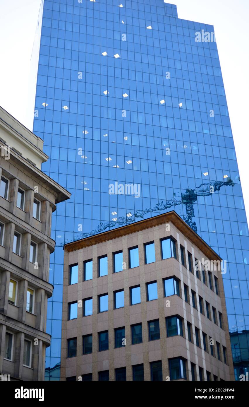 Modernes Büroturmgebäude in Warszaw, Polen Stockfoto