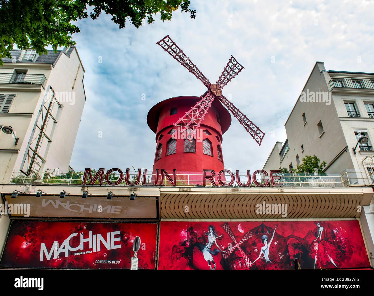 Moulin Rouge, Montmartre, Paris, Ile de France, Frankreich Stockfoto