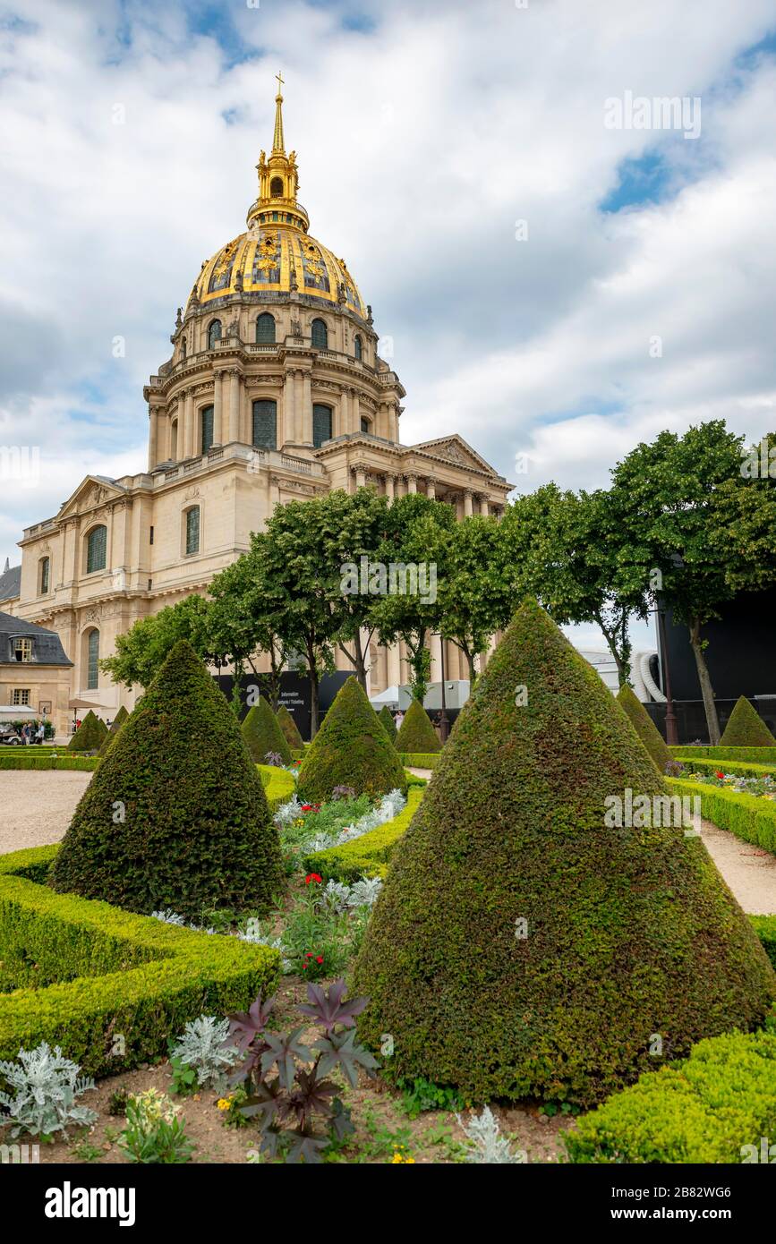 Invalidendom mit goldener Kuppel, Grab von Napoleon I., Hotel des Invalides, Paris, Ile-de-France, Frankreich Stockfoto