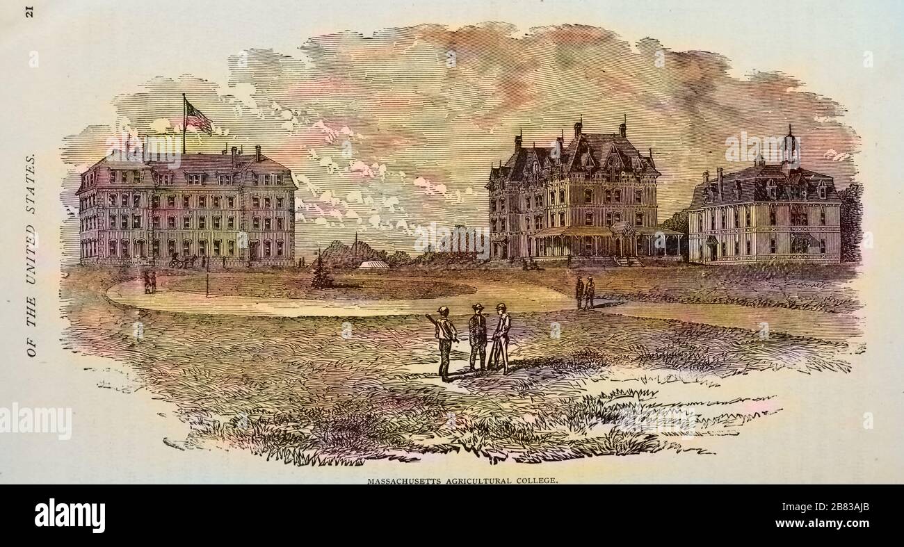 Gravur des Massachusetts Agricultural College, aus dem Buch "Industriegeschichte der Vereinigten Staaten, von den ersten Siedlungen bis zur Gegenwart" von Albert Sidney Bolles, 1878. Kostenloses Internetarchiv. Hinweis: Das Bild wurde mit einem modernen Verfahren digital koloriert. Farben sind möglicherweise nicht periodengenau. () Stockfoto