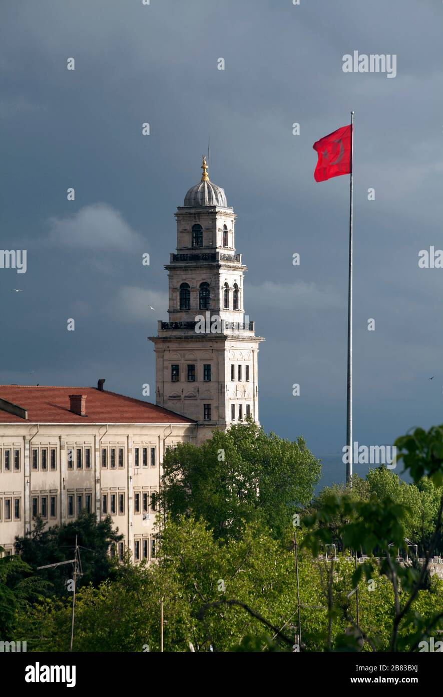 Istanbul, Türkei - 2016, 26. April: Der asiatische Teil von Istanbul, alte osmanische Selimiye-Kaserne in Istanbul, türkei. Stockfoto