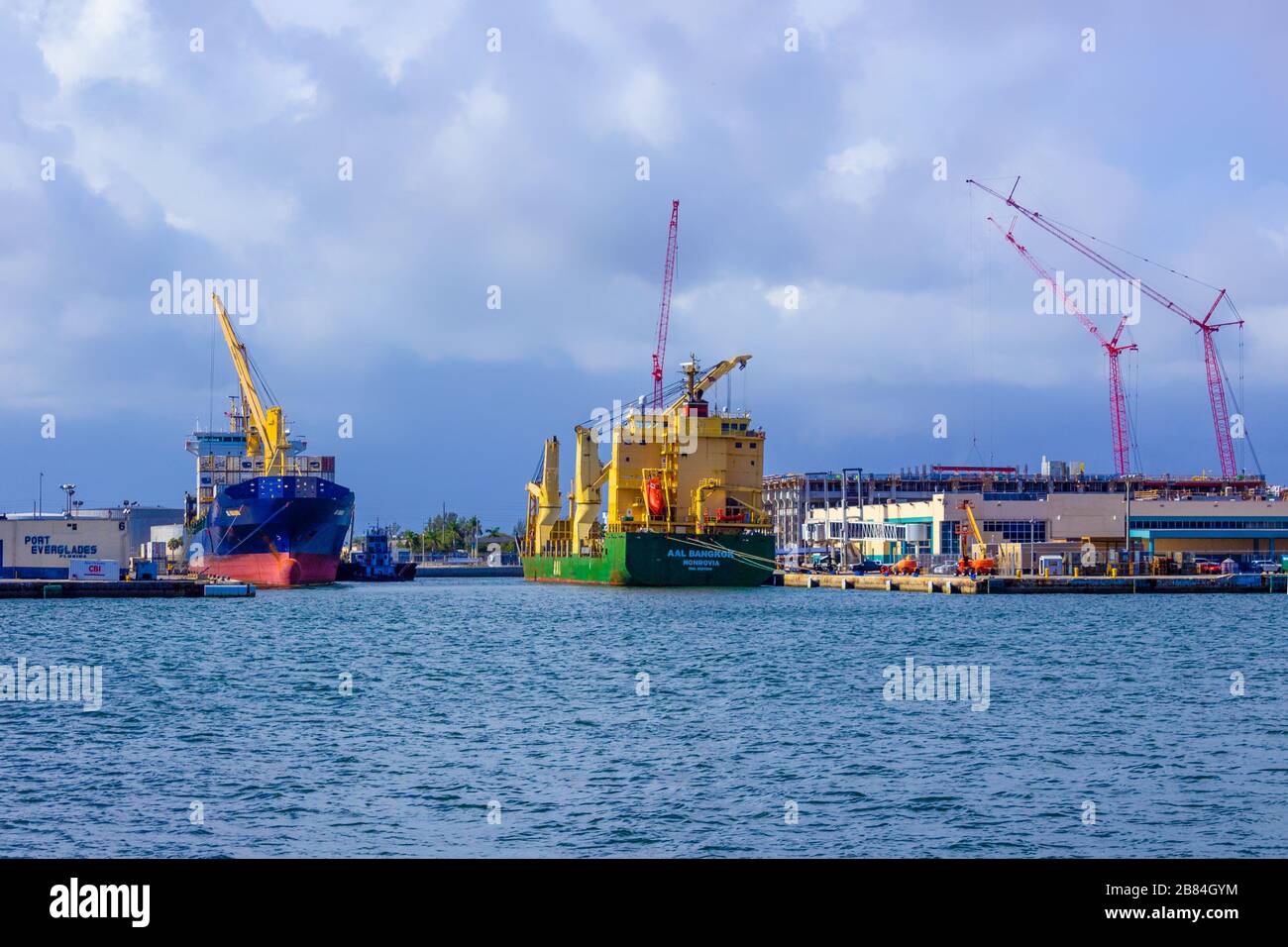 Fort Lauderdale - 11. Dezember 2019: Der Blick auf Port Everglades in ft. Lauderdale, Florida Stockfoto