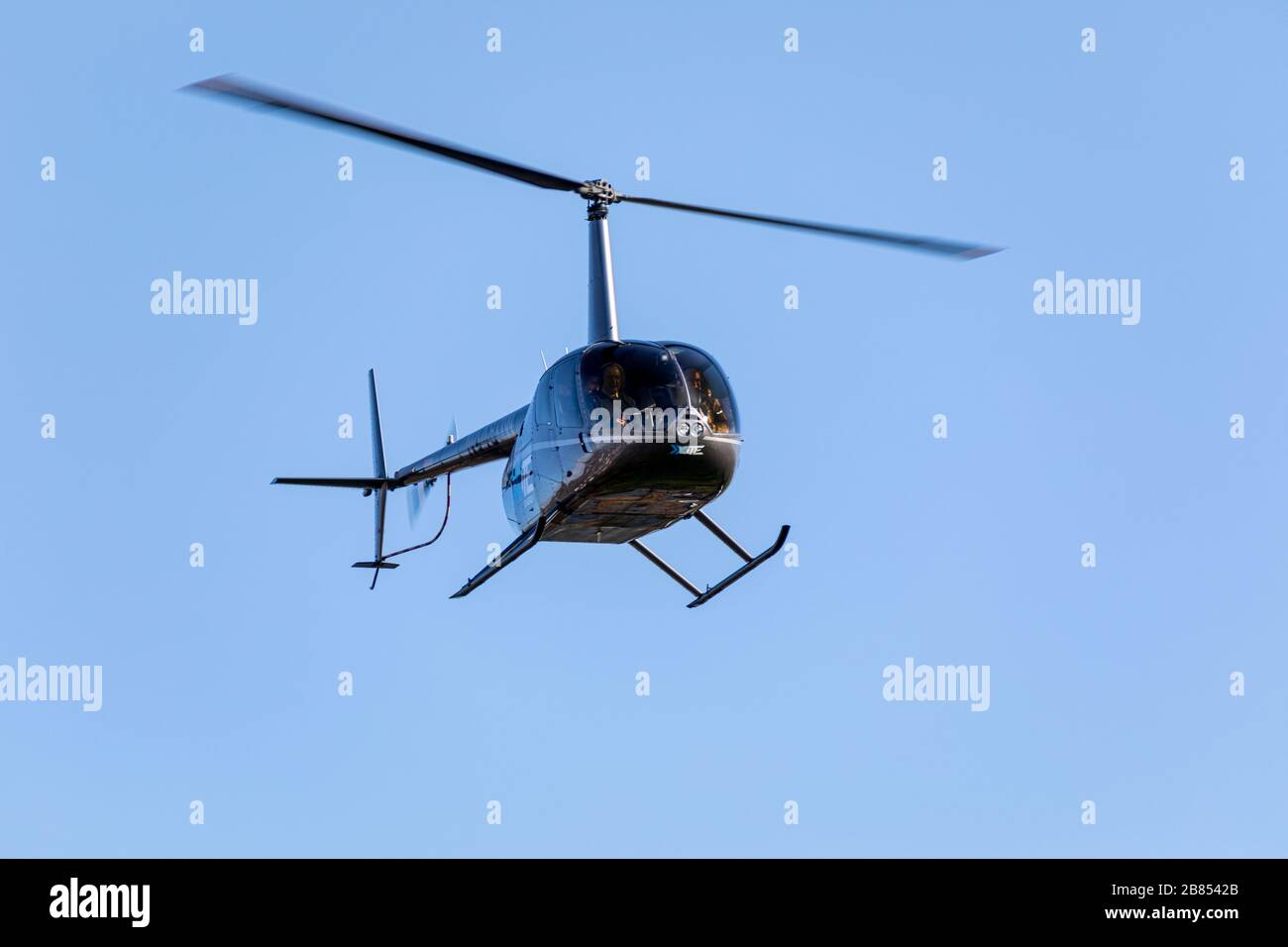 Small helicopter -Fotos und -Bildmaterial in hoher Auflösung – Alamy